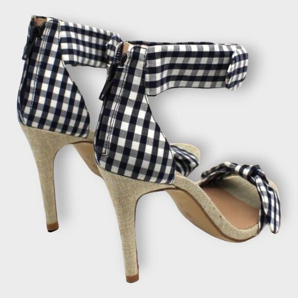 Bcbgeneration Multi Sandals - Picture 7 of 8